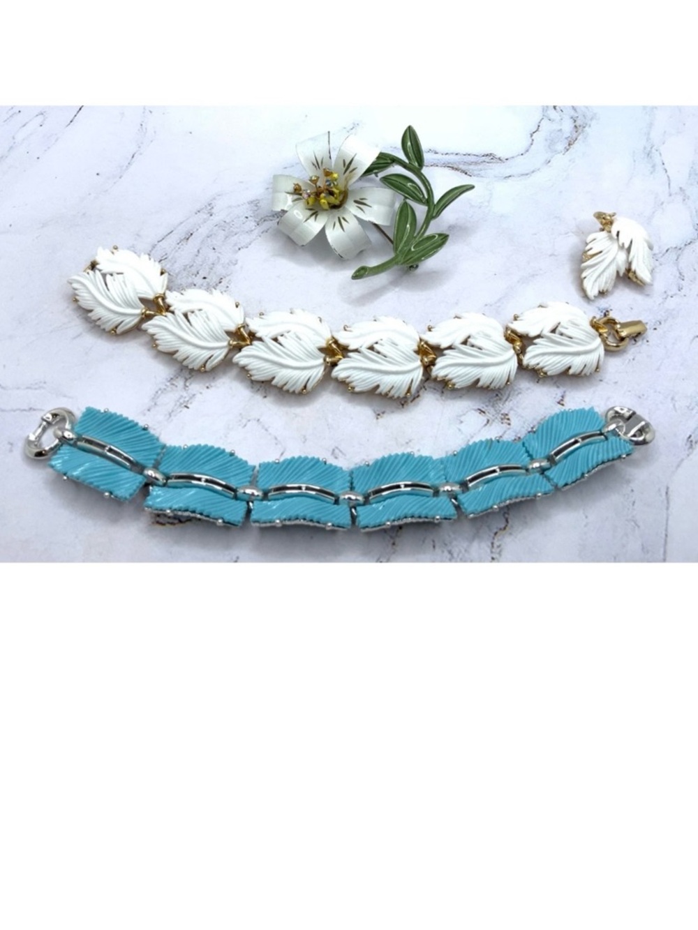 Vintage Lisner Mixed Metal 2 Bracelets and 3D Brooch